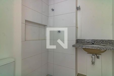 Banheiro de kitnet/studio à venda com 1 quarto, 25m² em Vila da Saúde, São Paulo