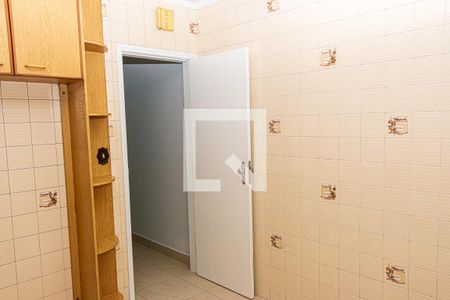 Cozinha de casa à venda com 3 quartos, 132m² em Jardim Ernestina, São Paulo