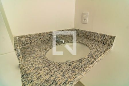 Banheiro de kitnet/studio à venda com 1 quarto, 25m² em Vila da Saúde, São Paulo