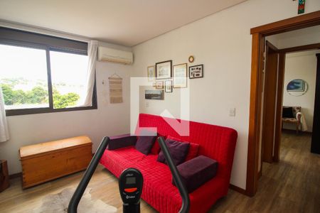 Quarto 2 de apartamento para alugar com 2 quartos, 88m² em Medianeira, Porto Alegre