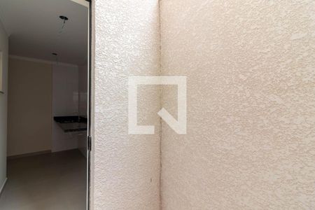Quintal de apartamento à venda com 2 quartos, 37m² em Vila Nivi, São Paulo