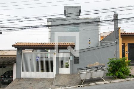 Fachada do Condomínio de casa para alugar com 2 quartos, 100m² em Itaquera, São Paulo