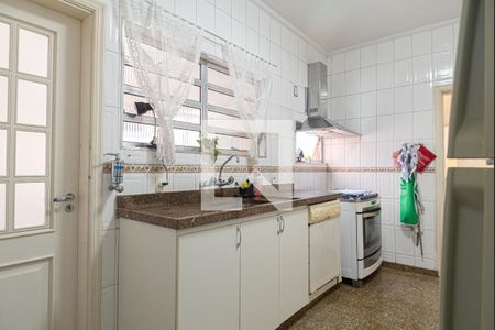 Cozinha de apartamento à venda com 3 quartos, 200m² em Bela Vista, São Paulo