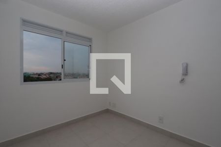 Sala de apartamento para alugar com 2 quartos, 44m² em Parque Sao Rafael, São Paulo