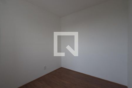 Quarto 1 de apartamento para alugar com 2 quartos, 44m² em Parque Sao Rafael, São Paulo