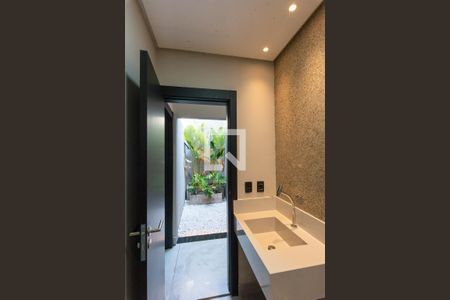 Banheiro de casa à venda com 3 quartos, 150m² em Jardim Ipaussurama, Campinas
