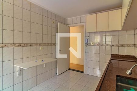 Cozinha de apartamento para alugar com 2 quartos, 67m² em Vila Mascote, São Paulo