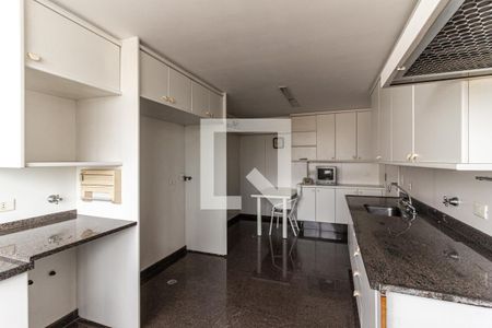 Cozinha de apartamento à venda com 3 quartos, 380m² em Santa Cecilia, São Paulo