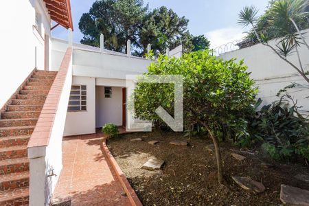 Quintal de casa à venda com 5 quartos, 300m² em Indianópolis, São Paulo