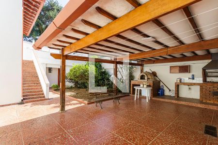 Churrasqueira de casa à venda com 5 quartos, 300m² em Indianópolis, São Paulo
