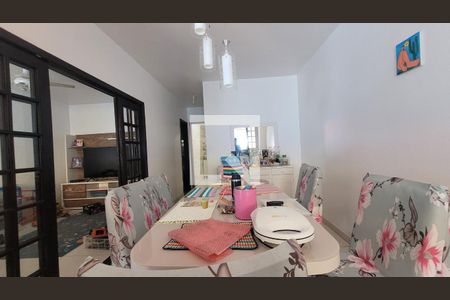 Sala de casa para alugar com 3 quartos, 231m² em Campo Grande, Rio de Janeiro