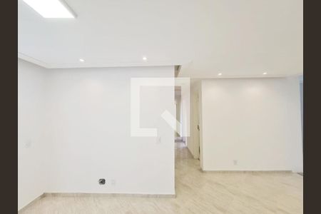 Sala de apartamento à venda com 3 quartos, 76m² em Picanço, Guarulhos