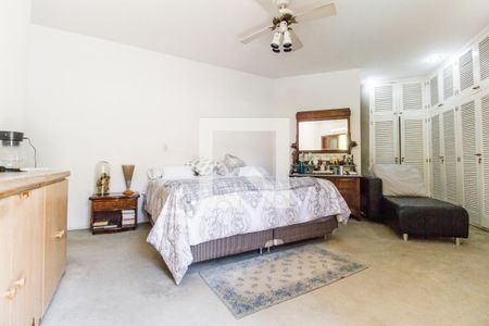 Suíte 1 de casa de condomínio à venda com 5 quartos, 550m² em Residencial Onze (alphaville), Santana de Parnaíba