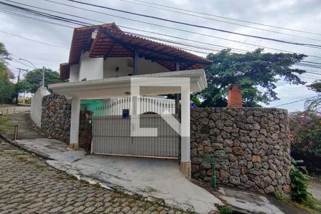Fachada de casa de condomínio à venda com 3 quartos, 199m² em São Francisco, Niterói