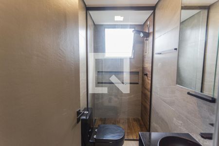 Banheiro Social de apartamento à venda com 1 quarto, 50m² em Lourdes, Belo Horizonte
