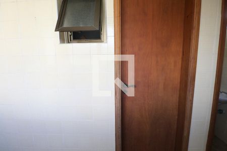 Quarto de Serviço de apartamento para alugar com 4 quartos, 228m² em Vila Maia, Guarujá
