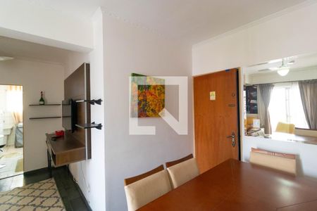 Salas de apartamento para alugar com 1 quarto, 62m² em Vila Itapura, Campinas