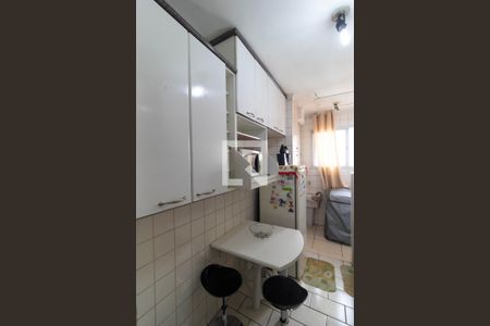 Cozinha de apartamento para alugar com 1 quarto, 62m² em Vila Itapura, Campinas