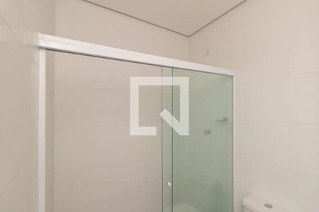 Banheiro de kitnet/studio para alugar com 1 quarto, 26m² em Consolação, São Paulo
