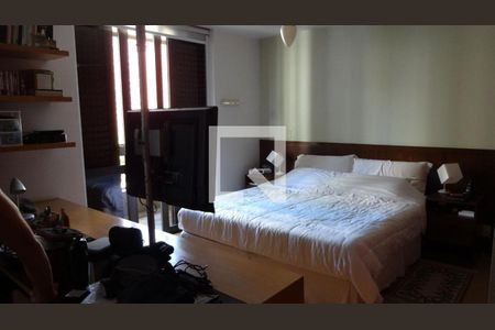Apartamento à venda com 3 quartos, 225m² em Itaim Bibi, São Paulo