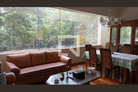 Apartamento à venda com 4 quartos, 125m² em Savassi, Belo Horizonte