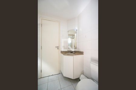 Banheiro da suíte de apartamento à venda com 1 quarto, 70m² em Vila Gomes Cardim, São Paulo