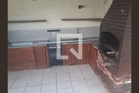 Casa à venda com 4 quartos, 230m² em Itaipu, Niterói