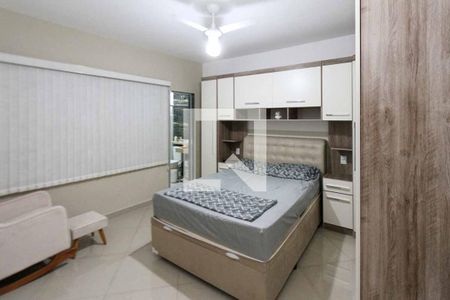 Suíte de casa para alugar com 3 quartos, 100m² em Parque Sao Rafael, São Paulo