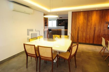 Apartamento à venda com 4 quartos, 295m² em Sumaré, São Paulo