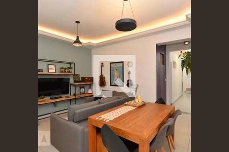 Casa à venda com 2 quartos, 95m² em Vila Anastácio, São Paulo