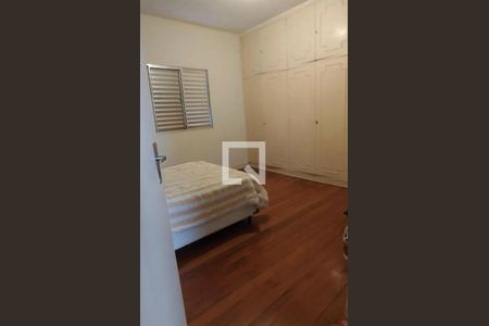 Casa à venda com 3 quartos, 163m² em Cambuci, São Paulo