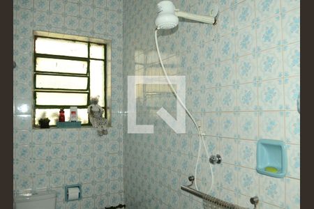 Banheiro de casa à venda com 3 quartos, 274m² em Cachoeirinha, Belo Horizonte