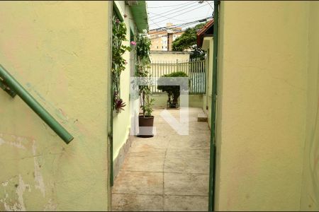 Área externa de casa à venda com 3 quartos, 274m² em Cachoeirinha, Belo Horizonte