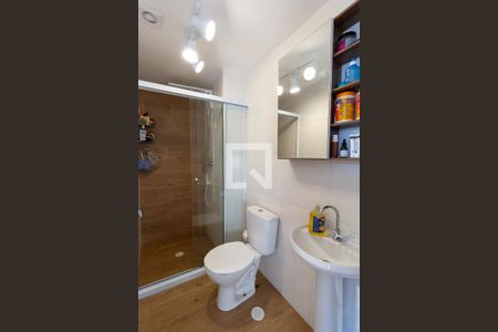 Banheiro de apartamento à venda com 2 quartos, 37m² em Água Branca, São Paulo