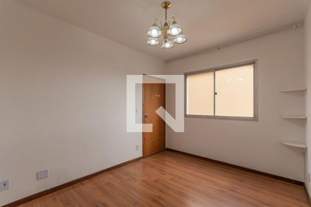Sala de apartamento à venda com 2 quartos, 56m² em Planalto, Belo Horizonte
