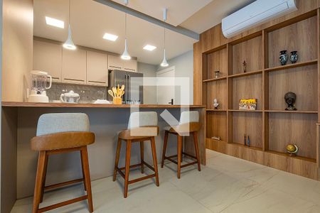 Sala/Cozinha de apartamento à venda com 3 quartos, 124m² em Jardim Paulistano, São Paulo