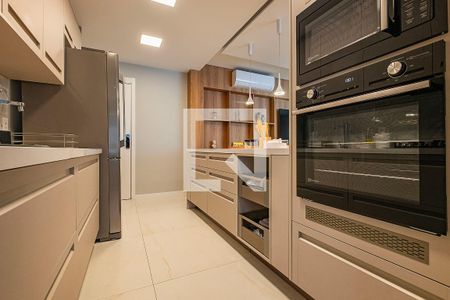 Sala/Cozinha de apartamento à venda com 3 quartos, 124m² em Jardim Paulistano, São Paulo