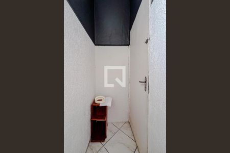 Lavabo de casa para alugar com 3 quartos, 80m² em Vila Mariana, São Paulo