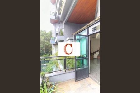 Apartamento à venda com 3 quartos, 215m² em Vila Suzana, São Paulo