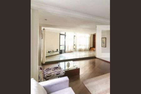 Apartamento à venda com 3 quartos, 215m² em Vila Suzana, São Paulo