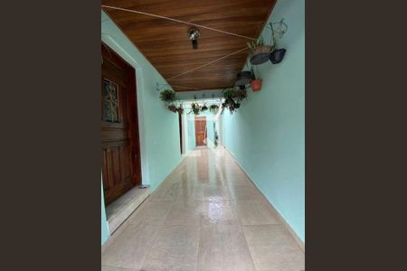 Casa à venda com 5 quartos, 180m² em Ipiranga, São Paulo