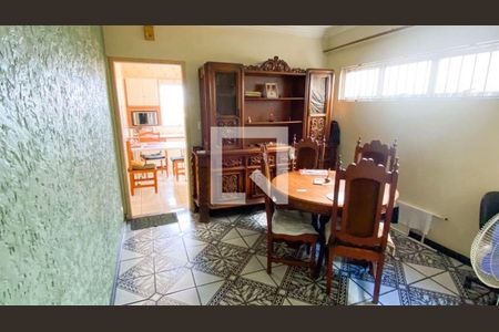 Casa à venda com 4 quartos, 205m² em Jabaquara, São Paulo