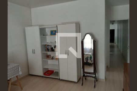 Casa à venda com 4 quartos, 230m² em Jabaquara, São Paulo