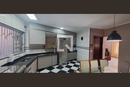 Cozinha de casa à venda com 3 quartos, 175m² em Santa Maria, São Caetano do Sul
