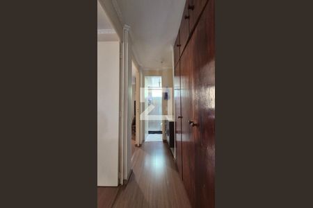 Banheiro de apartamento à venda com 2 quartos, 53m² em Jardim Alvorada, Santo André