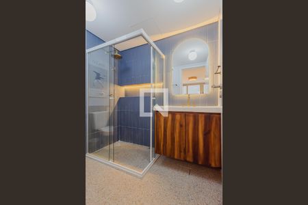 Banheiro de kitnet/studio à venda com 1 quarto, 28m² em Pinheiros, São Paulo