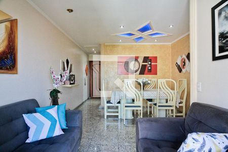 Sala de apartamento à venda com 3 quartos, 70m² em Vila Carbone, São Paulo