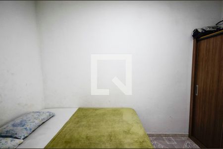Quarto 1 de apartamento para alugar com 2 quartos, 52m² em Sampaio, Rio de Janeiro