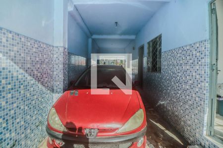 Garagem de casa à venda com 4 quartos, 300m² em Rubem Berta, Porto Alegre