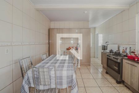 Cozinha de casa à venda com 4 quartos, 300m² em Rubem Berta, Porto Alegre